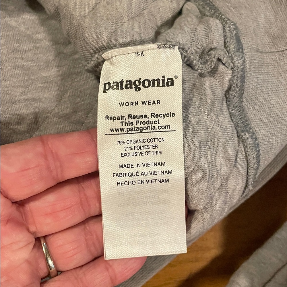 Patagonia Quilted Snap T Pullover Drifter Gray/Ruby Organic Cotton Size Small - Picture 8 of 9